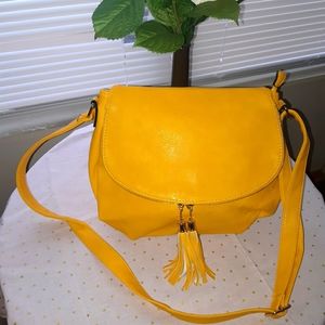 CROSSBODY hobo bag with tassels